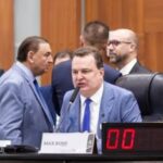 Sem emendas empenhadas, Max trava Orçamento e adia votação da LOA de R$ 40,7 bilhões