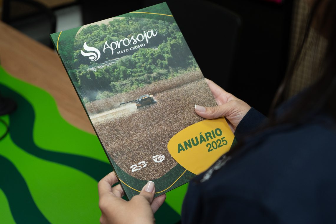 Aprosoja MT reforça transparência nas ações em defesa do produtor no lançamento do Anuário 2025