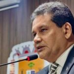 Vereador de Várzea Grande pede desculpas após expor tratamento de câncer de secretária e gera debate sobre ética política