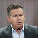 Mauro Mendes critica contas do governo Lula e analisa cenário eleitoral da direita