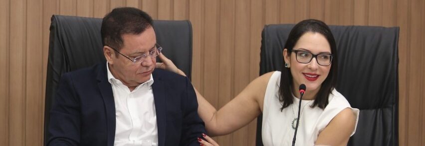 Mesmo diante de dúvidas, Botelho sustenta Janaína para vice-governadora na chapa de Pivetta