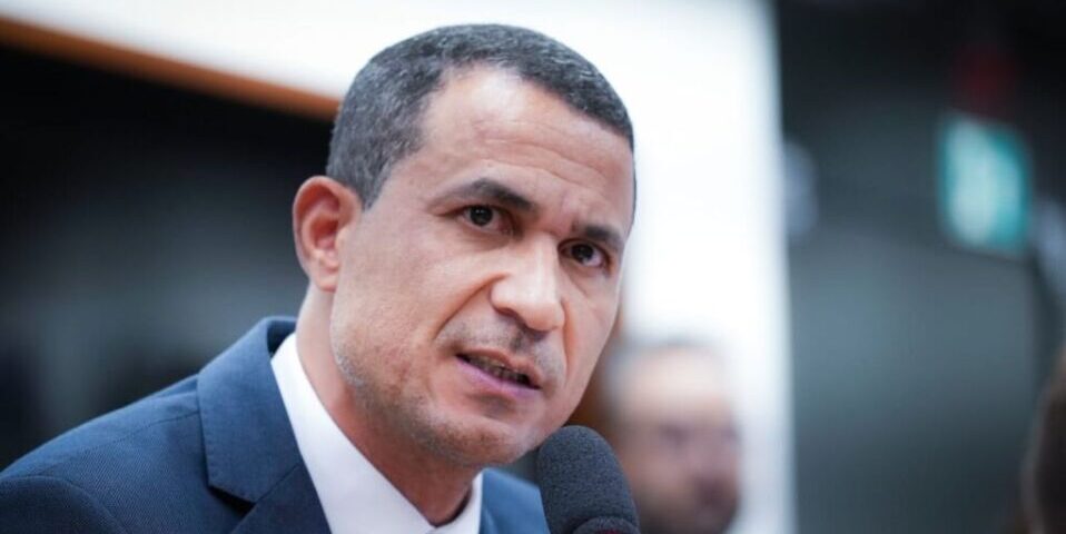 Coronel Assis deve deixar o União e se filiar ao PL para representar Bolsonaro em MT