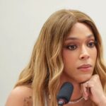 Comissão da Mulher tem bate-boca, microfone cortado e sessão termina sem votação