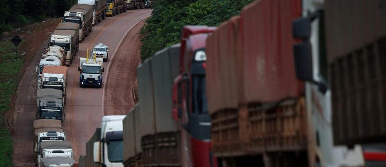 Com risco de paralisação, governo endurece regras e pode suspender empresas do transporte