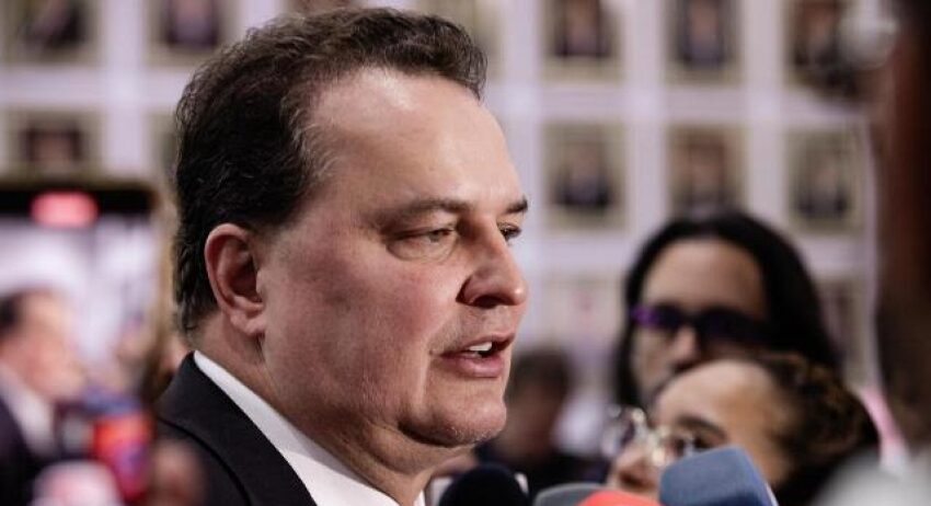 Max admite dificuldade para montar chapa federal e expõe desafio do Podemos em MT