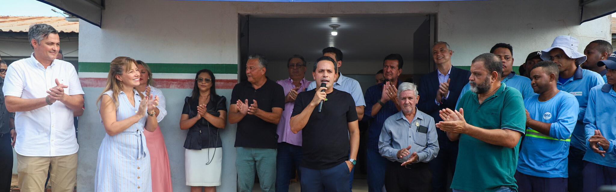 Novo presidente do DAE toma posse com apoio de deputados e promessa de virar página na crise da água