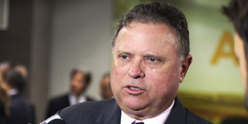 Ex-governador aposta alto em Pivetta e pede grupo unido com Jayme