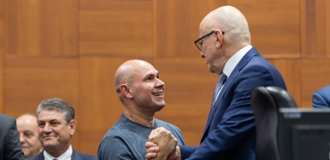 Abílio marca presença na posse de Pivetta e destaca “avanços históricos” de Mauro Mendes