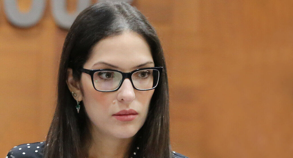 Janaína reage a vídeo antigo e dispara: “Desespero e covardia de adversários”