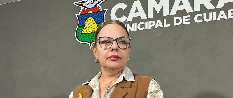 Paula Calil condiciona reeleição à mudança no regimento e busca consenso na Câmara de Cuiabá