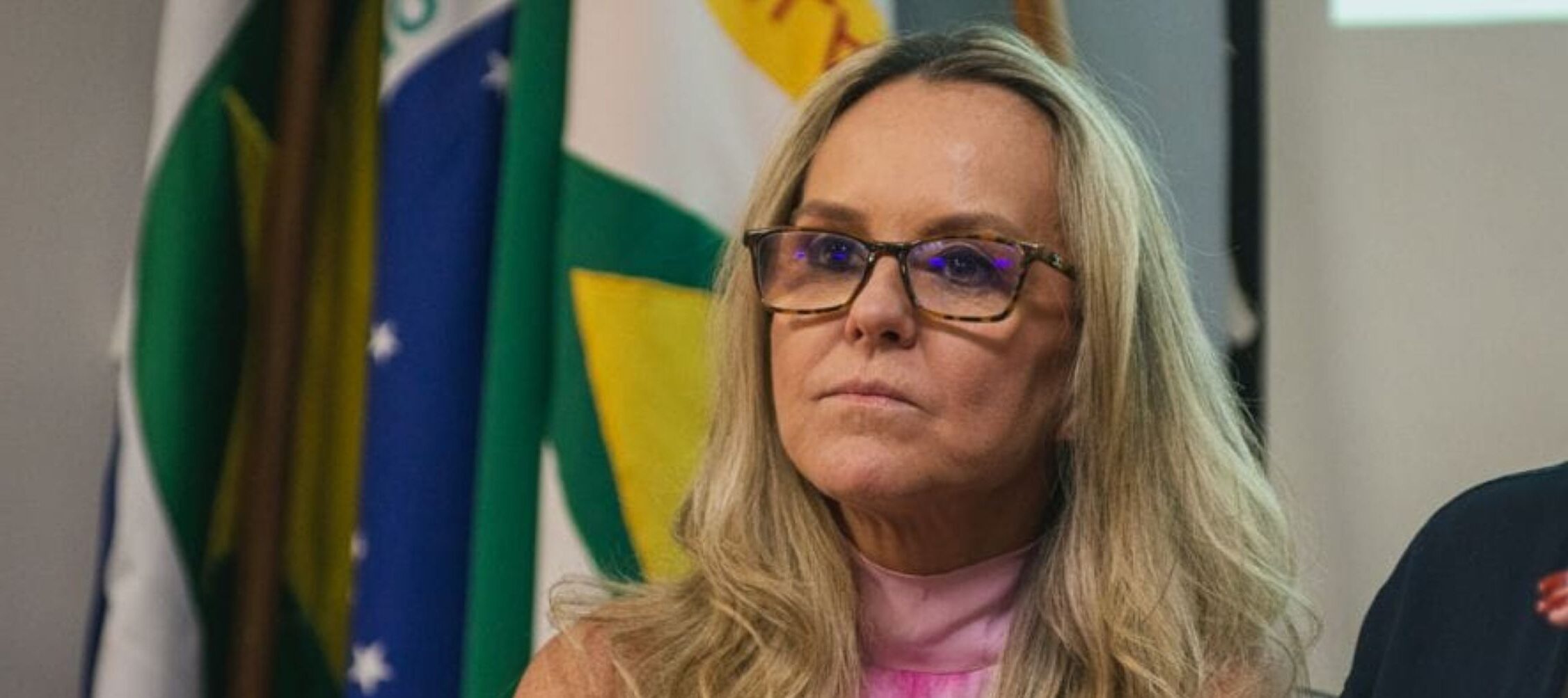 Natasha descarta recuo e endurece discurso sobre 2026: “Só não deixo de ser candidata se morrer”