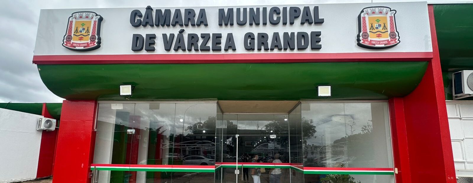 Câmara rebate Flávia Moretti e nega irregularidade em repasse de R$ 215 mil