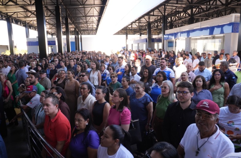 Prefeito de Rondonópolis rebate oposição durante entrega de terminal moderno no Centro