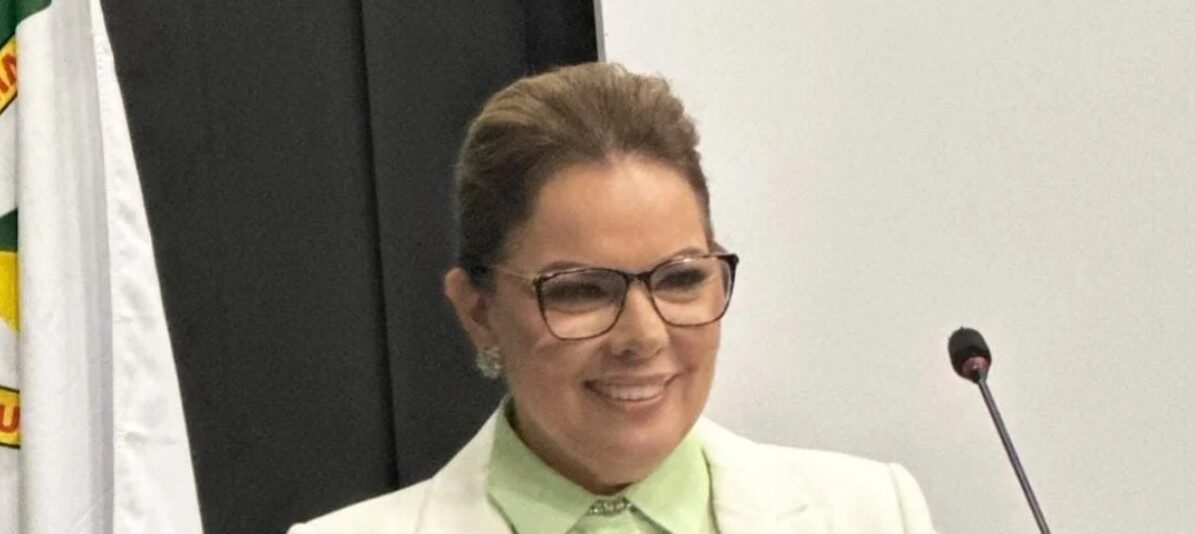 Paula Calil reage a críticas sobre reeleição e nega perseguição política a vereadores