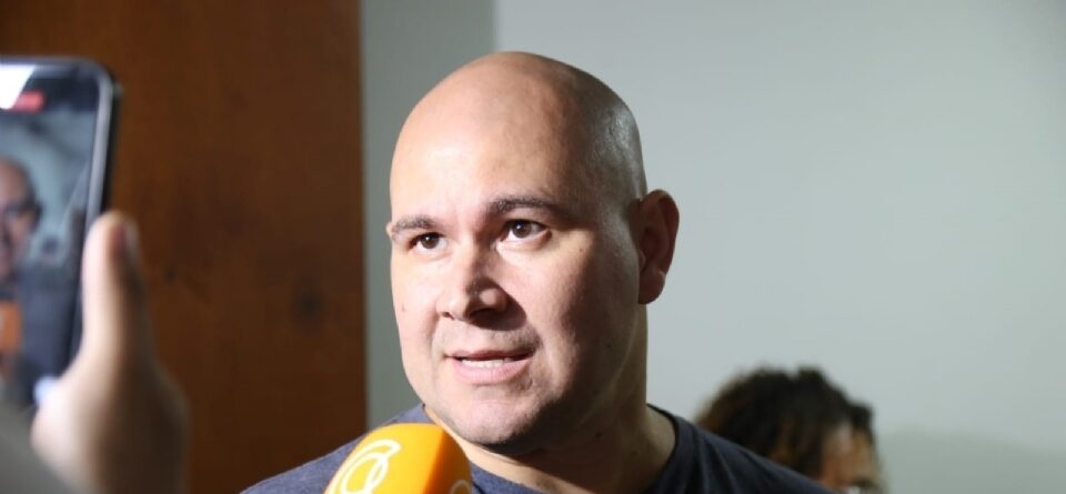 Abílio diz que sofrimento no trânsito é necessário para concluir BRT ainda em 2026