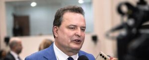 “Não fomos convidados”: Max revela desconforto do Podemos com articulação de Pivetta