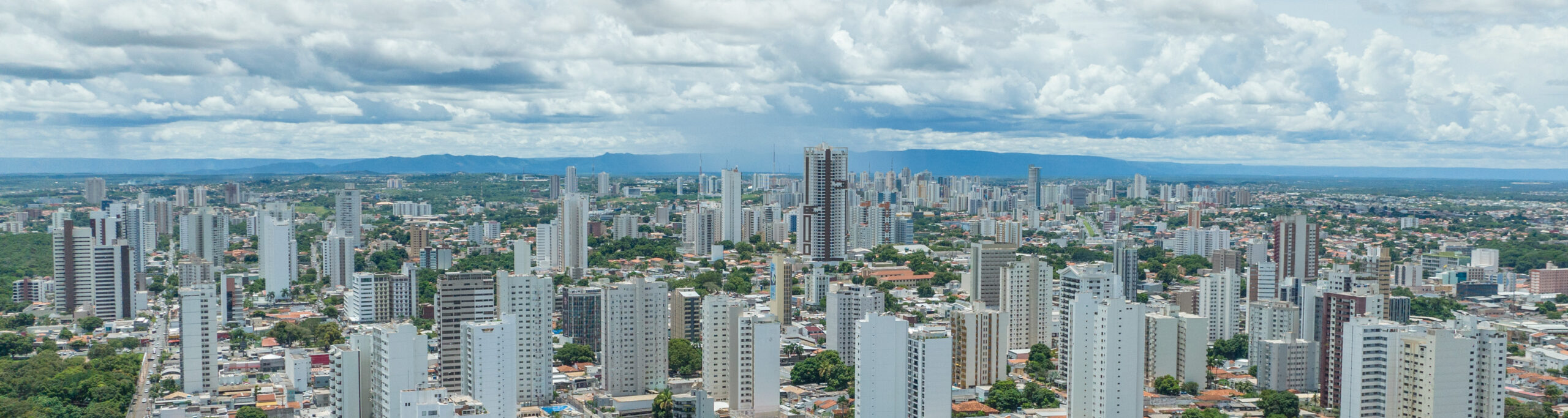 Cuiabá enfrenta semana de calor intenso, baixa umidade e temperaturas de até 35°C