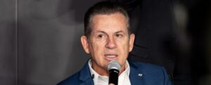 Em meio à disputa política, Mauro Mendes minimiza presença de Lula em inauguração de ferrovia