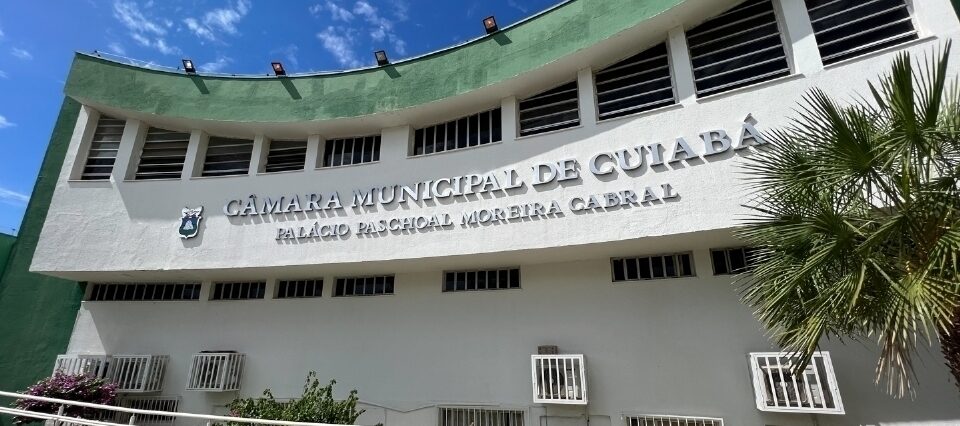 Demilson vence disputa com Maysa e garante prioridade para CPI da Educação em Cuiabá