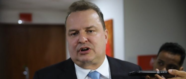 “Pesquisa não ganha eleição”, afirma Max Russi ao comentar liderança em levantamento eleitoral