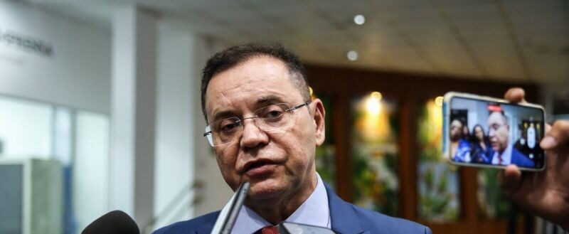 MDB vira alvo de disputa pesada para 2026 e Botelho não descarta Janaina Riva como vice