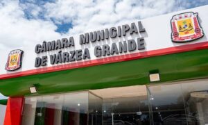 Gaeco apura uso de cartas de renúncia e gravações para pressionar vereadores em Várzea Grande