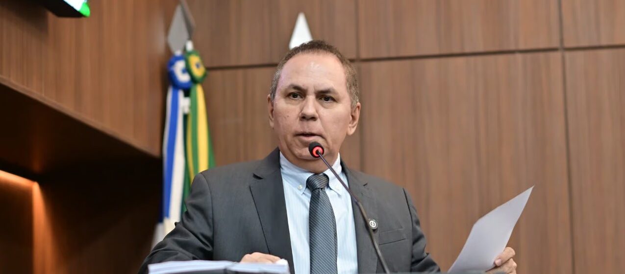 Após impasse judicial, Dilemário volta à corrida pela presidência da Câmara e acirra disputa entre vereadores