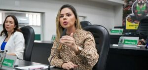 Vereadora reage à atuação de Abilio na eleição da Mesa Diretora: “Não faço parte da base da Paula”