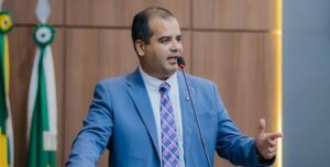 Ilde afirma ter sido surpreendido por Paula Calil e critica possível interferência na eleição da Mesa