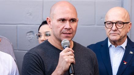 Abílio prioriza campanhas de Flávio Bolsonaro, José Medeiros e Samantha Iris e evita colocar Wellington entre focos