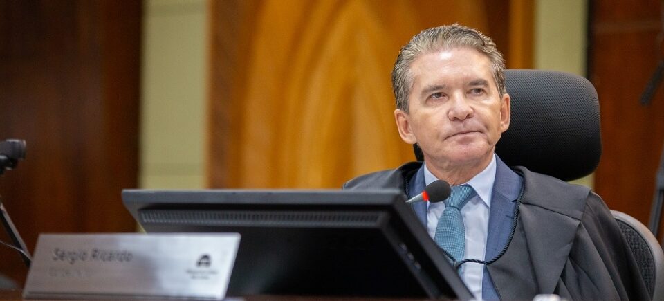 Presidente do TCE propõe restaurante popular a R$ 2 e amplia debate sobre combate à fome em MT