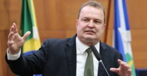 Max cobra solução para falta d’água e aguarda decreto de Pivetta sobre intervenção no DAE