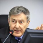 Após prisão de Sérgio Ricardo, vice-presidente suspende expediente e sessão do TCE-MT
